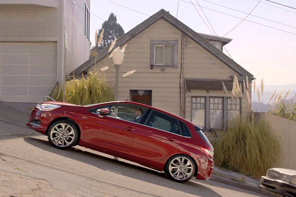 Citroën C4: Catapult