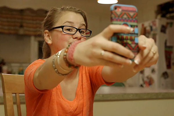 Dove: Selfie
