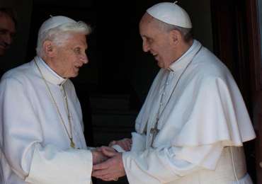 Papa Francesco: la strategia di riposizionamento del Vaticano